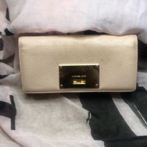 Michael Kors pink locking wallet